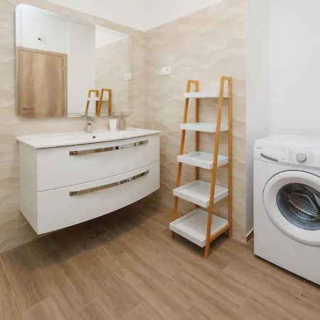 度假居 Dvori Dida Drage