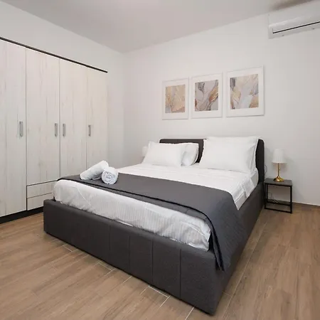 度假居 Dvori Dida Drage *