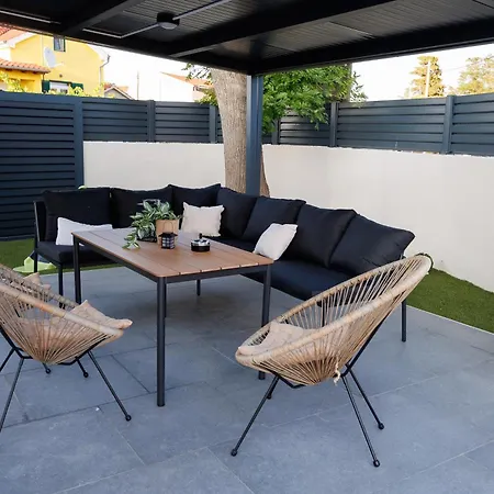 度假居 Dvori Dida Drage